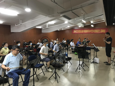 溫州市公益大聯(lián)盟牽手鄉(xiāng)村藝術(shù)團(tuán)基層行走進(jìn)蒼南